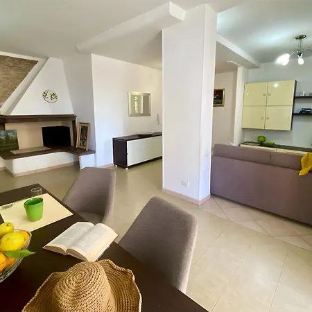 Casa Susy Οριστάνο